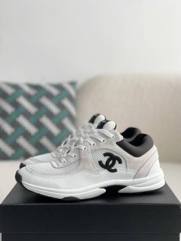 CHANEL casual sneakers