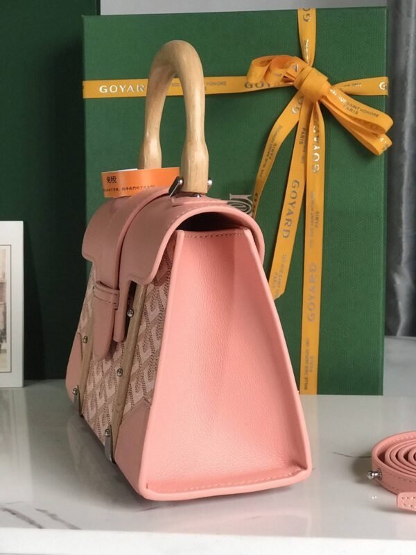 Goyard Saigon mini bag, top quality!   Size: 21*14*8.5cm