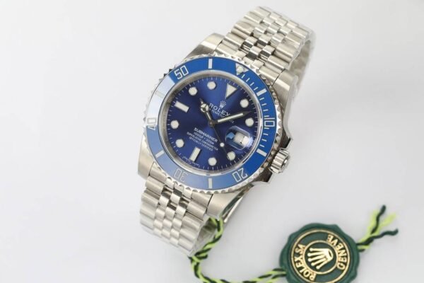 Rolex Submariner Series 40 Men's Watch 2