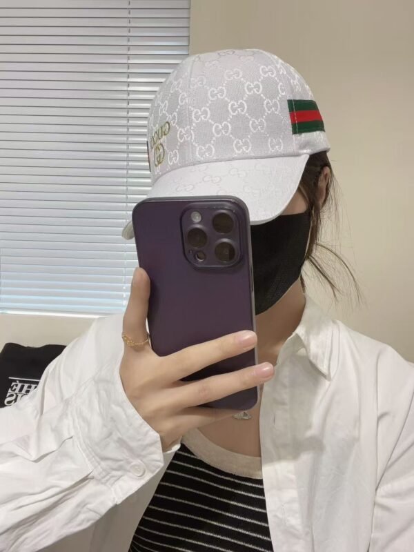 Gucci baseball cap peaked cap hat