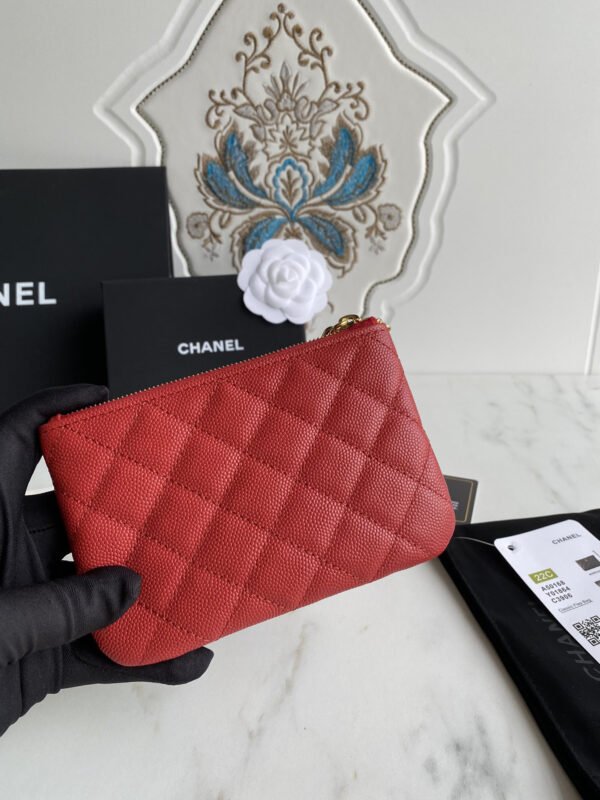 Chanel Zipped Wallet