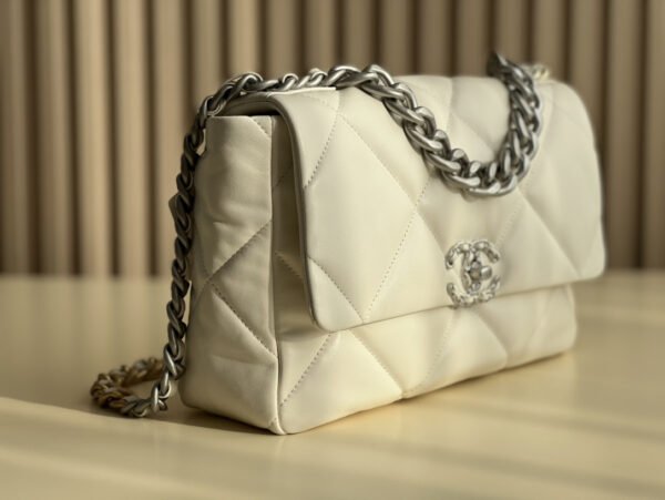 Chanel 19 Handbag