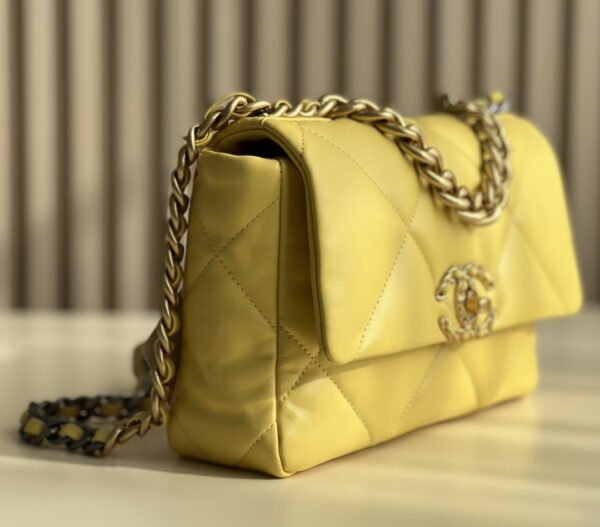 Chanel 19 Handbag