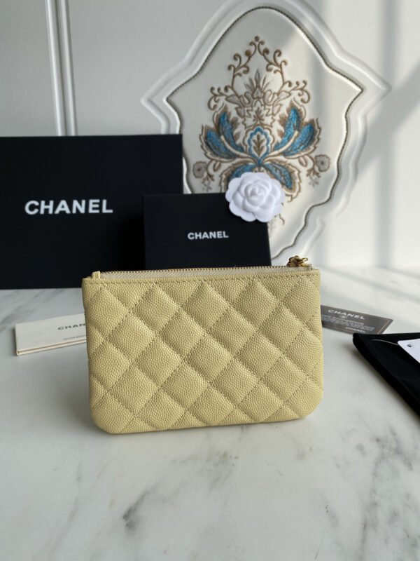 Chanel Zipped Wallet
