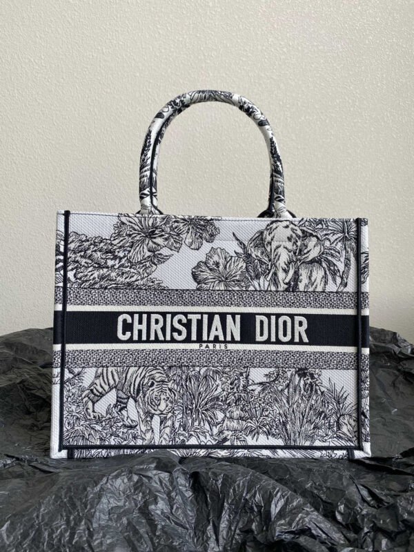 Medium Dior Book Tote