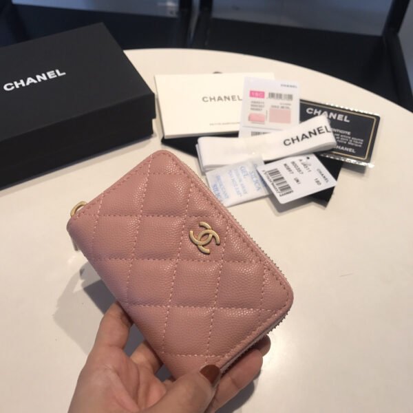 Chanel Zipped Wallet